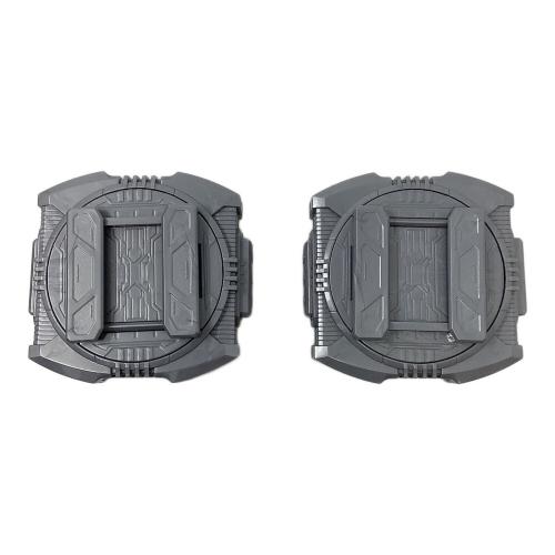 仮面ライダーギーツ (カメンライダーギーツ) DXデザイアドライバー＆ゾンビレイズバックル＆レイズバックルホルダー 仮面ライダー