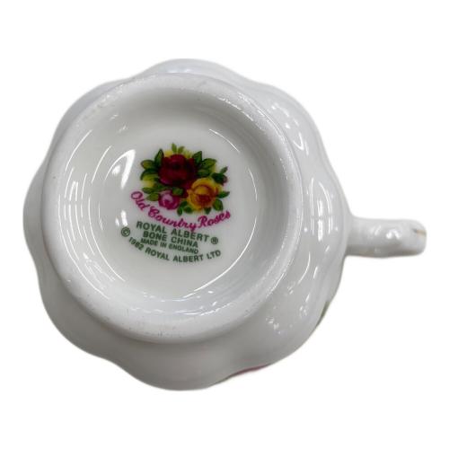 ROYAL ALBERT (ロイヤルアルバート) カップ&ソーサー ムーンライトローズ+オールドカントリーローズ