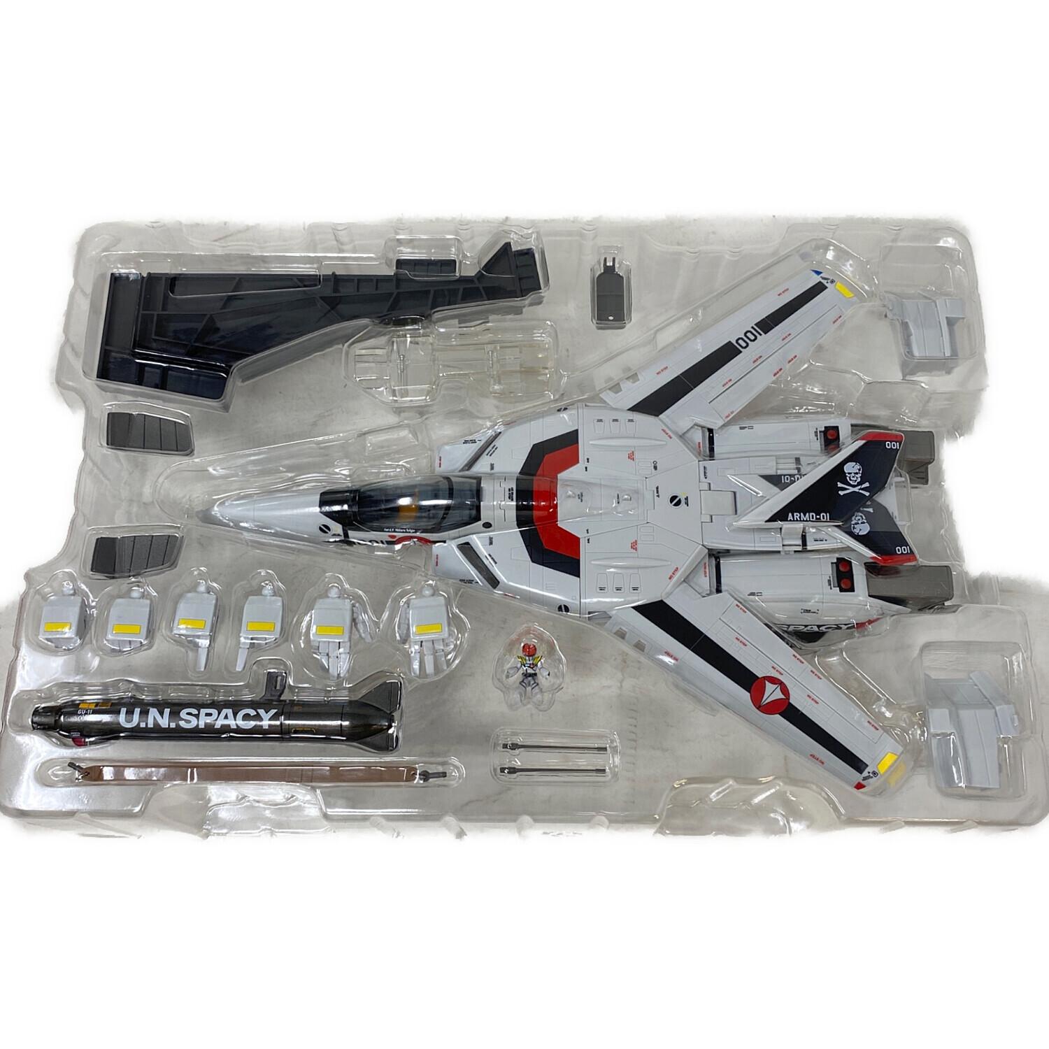 BANDAI (バンダイ) 劇場版VF-1Sバルキリー(一条輝機) 『超時空要塞