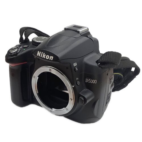 Nikon (ニコン) デジタル一眼レフカメラ ボディ ケーブル付 D5000 -
