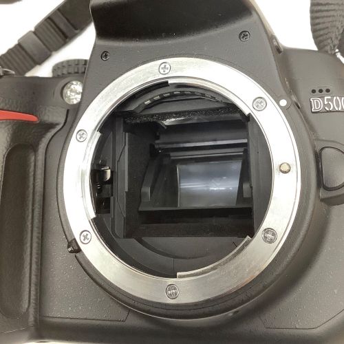 Nikon (ニコン) デジタル一眼レフカメラ ボディ ケーブル付 D5000 -