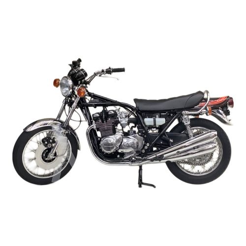 MARUSAN ダイキャストカー 1/6スケール ミュージアムモデル Kawasaki 750 RS Z2 1973年式 キャンディオレンジ(火の玉)