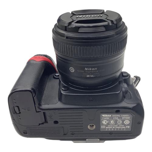 Nikon（ニコン） デジタル一眼レフカメラ D7000 18-200 VR II レンズキット