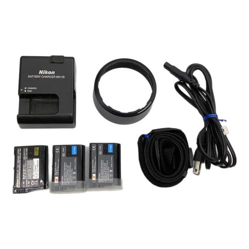 Nikon（ニコン） デジタル一眼レフカメラ D7000 18-200 VR II レンズキット