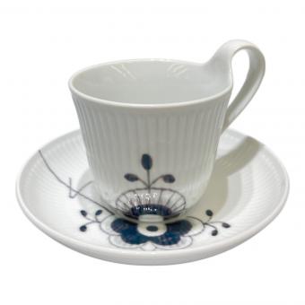 ROYAL COPENHAGEN (ロイヤル・コペンハーゲン) カップ&ソーサー ブラックフルーテッド・メガ