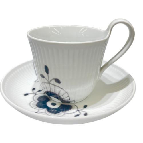 ROYAL COPENHAGEN (ロイヤル・コペンハーゲン) カップ&ソーサー ブラックフルーテッド・メガ