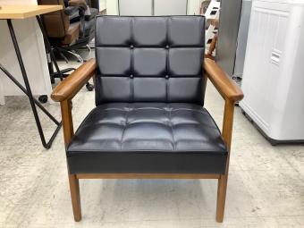 カリモク60 (カリモクロクマル) Kチェア ブラック×ブラウン 1シーター W36170BW 合皮