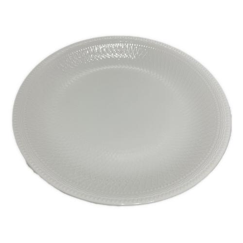 ROYAL COPENHAGEN (ロイヤル・コペンハーゲン) プレート ホワイトパルメッテ