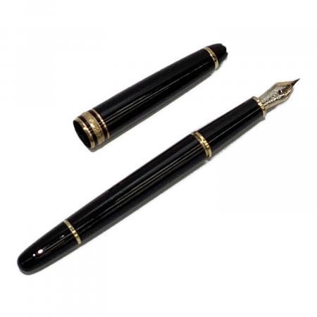 モンブラン万年筆4810 MONTBLANC (モンブラン) 万年筆 14K 4810 マイスターシュ