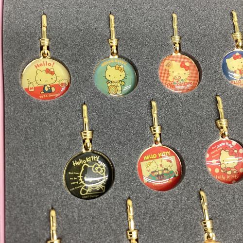Sanrio (サンリオ) ハローキティ25周年ファスナーアクセサリーセット　キャラクターグッズ
