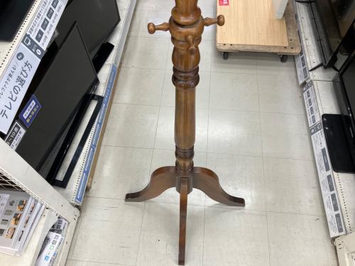 カリモク ポールハンガー コロニアル　