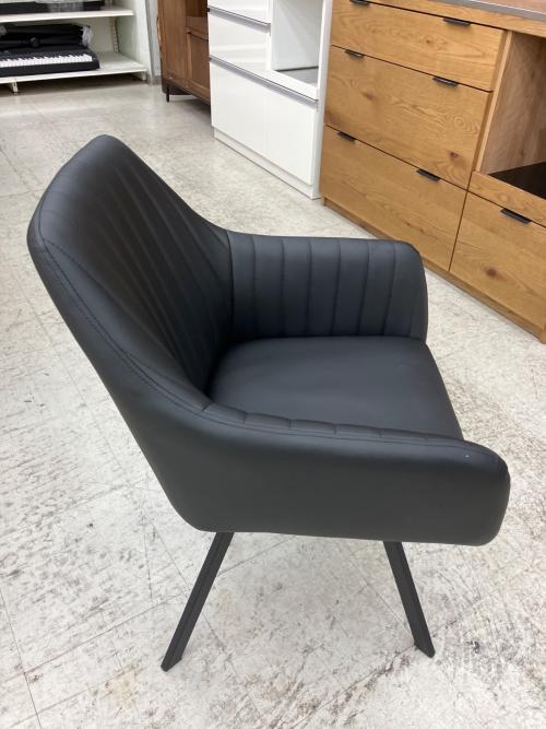 株式会社B.Bファニング モダンクラブチェア ブラック ONDC-0049