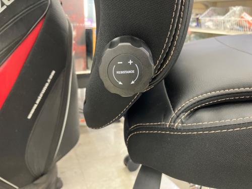 ニトリ オフィスチェア ブラック OC708N Nシリーズ