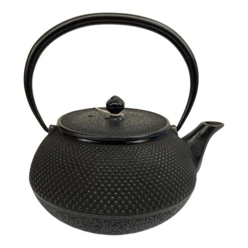 南部鉄器 岩鋳 (ナンブテッキ) 鉄瓶 箱ダメージ・落書き有り 7型