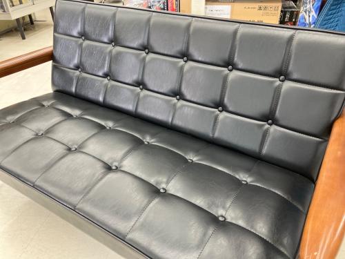 カリモク60 (カリモクロクマル) 2人掛けソファー ブラック×ブラウン