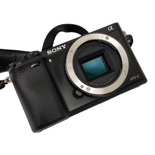 SONY (ソニー) ミラーレス一眼カメラ ※3.5-5.6/16-50・E3.5/30 MACRO・4.5-6.3/55-210・4/10-18 ILCE-6000 ■