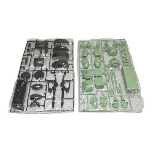 BANDAI (バンダイ) 1/60 MS-06 量産型ザク ※箱ダメージ有