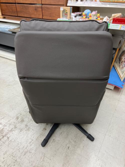 ニトリ 電動リクライニングソファー サイドテーブル付 ブラウン LE01　合皮