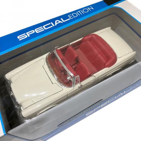 Maisto(マイスト) 1:18 1967 メルセデスベンツ 280SE 未使用品(開封品
