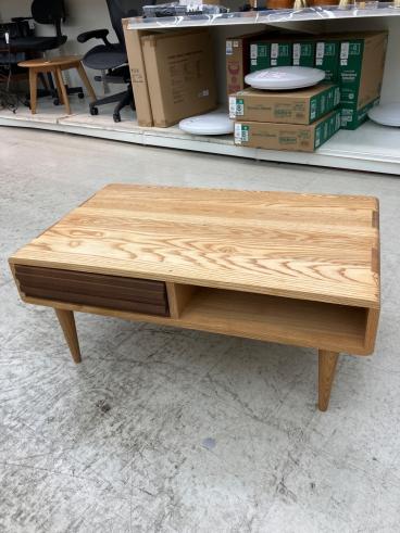 未使用✫ローテーブル カテゴリ：家具・インテリア｜キーワード：ローテーブル｜在庫：あり