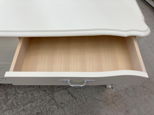 ロココ調ワイドチェスト ホワイト