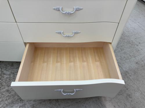 ロココ調ワイドチェスト ホワイト