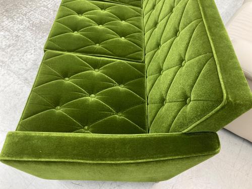 カリモク60 (カリモクロクマル) ロビーチェア  モケットグリーン