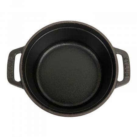Staub (ストウブ) 両手鍋 12cm ブラック ココットラウンド｜トレファク