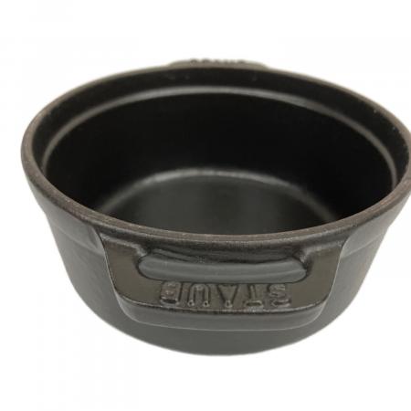 staub ストウブ　ココットラウンド　12cm ブラック　両手鍋　鍋 Staub (ストウブ) 両手鍋 12cm ブラック ココットラウンド｜トレファク