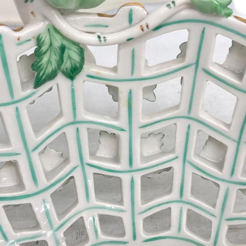 Herend (ヘレンド) 透かし編みハンドルバスケット アポニーグリーン