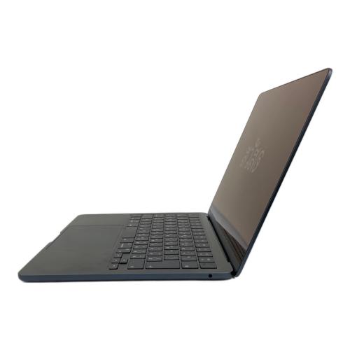 Apple (アップル) MacBook Air A2681 13.6インチ