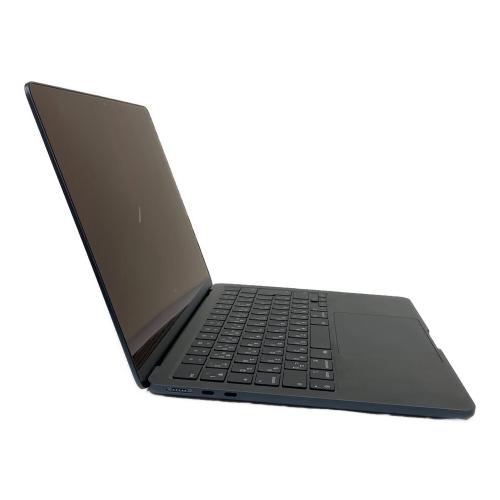 Apple (アップル) MacBook Air A2681 13.6インチ