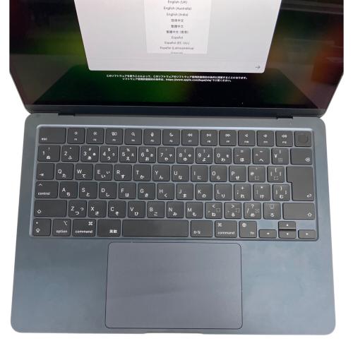 Apple (アップル) MacBook Air A2681 13.6インチ