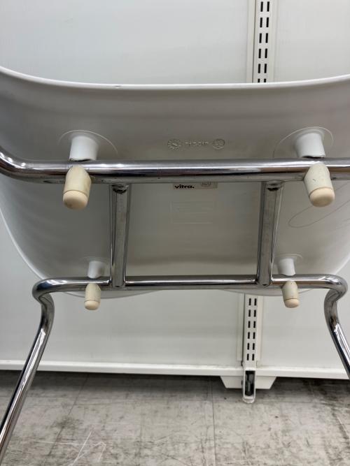 Vitra (ヴィトラ) トムバックチェア ホワイト