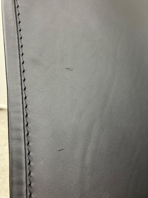 CUERO (クエロ) バタフライチェア ブラック