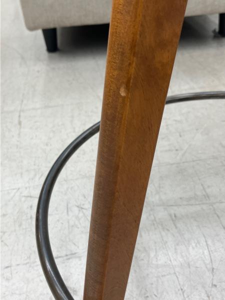 PACIFIC FURNITURE SERVICE (パシフィックファニチャーサービス