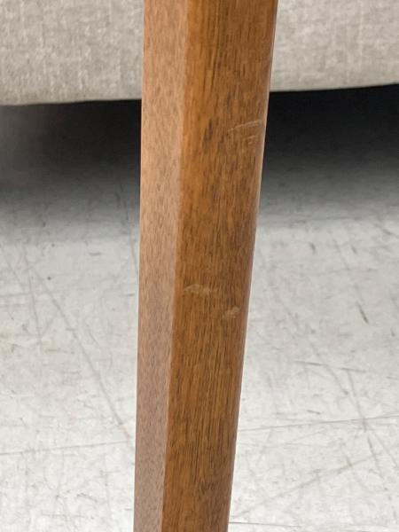 PACIFIC FURNITURE SERVICE (パシフィックファニチャーサービス