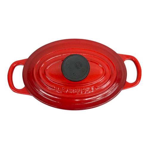LE CREUSET (ルクルーゼ) 両手鍋 17cm レッド ココット・オーバル