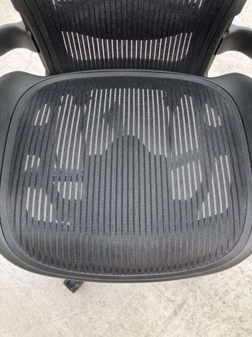 Herman Miller (ハーマンミラー) アーロンチェア