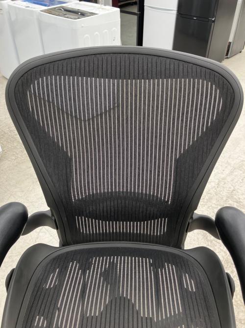 Herman Miller (ハーマンミラー) アーロンチェア