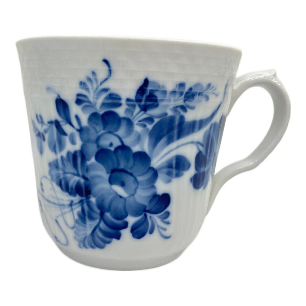 ROYAL COPENHAGEN (ロイヤル・コペンハーゲン) カップ ブルーフラワー