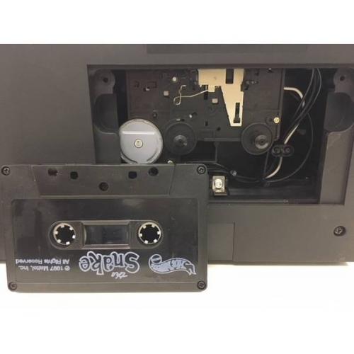 HOT WHEELS スネーク　バラクーダ LEGENS