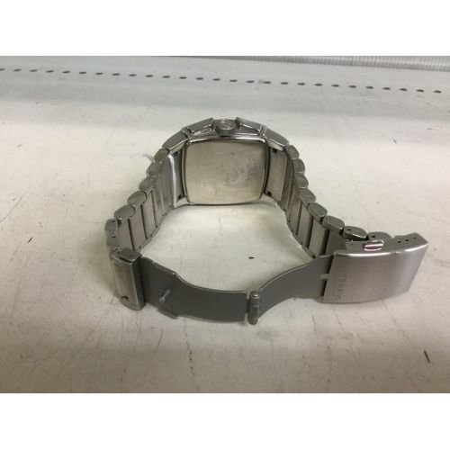 DIESEL (ディーゼル) 腕時計 DZ-1306 クォーツ ステンレススチール
