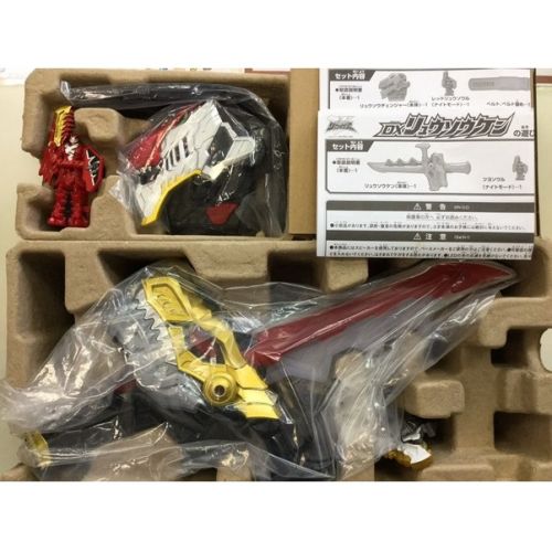 BANDAI (バンダイ) リュウソウジャー最強竜装セット DXリュウソウケン&リュウソウチェンジャー