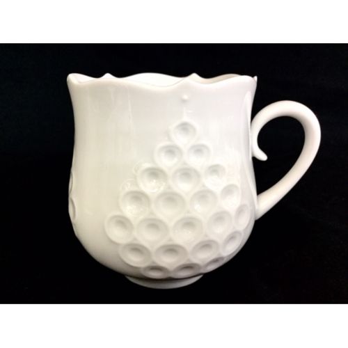Meissen (マイセン) カップ ホワイトレリーフ