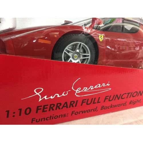 フェラーリ公認　1/10スケール 未使用品