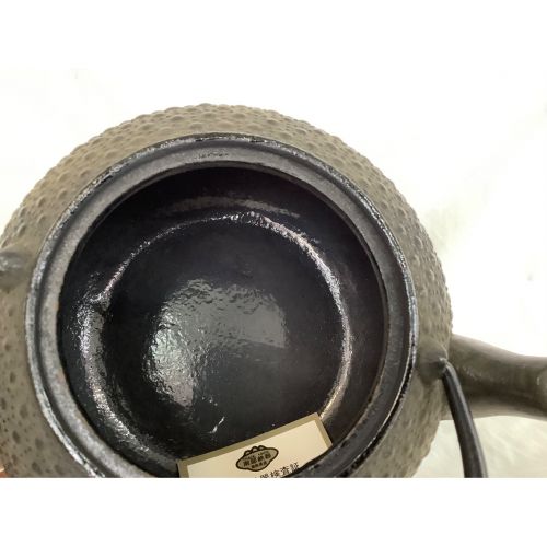 岩鋳 (イワチュウ) 鉄瓶