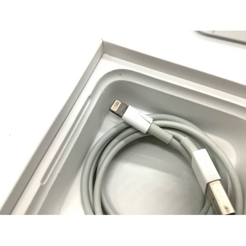 Apple (アップル) iPhone7 32GB iOS バッテリー:Cランク 程度:Aランク
