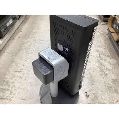 DAIKIN (ダイキン) 遠赤外線ヒーター ERFT11VS 2018年製