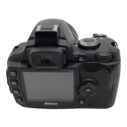 Nikon (ニコン) デジタル一眼レフカメラ D40 レンズセット 2192497